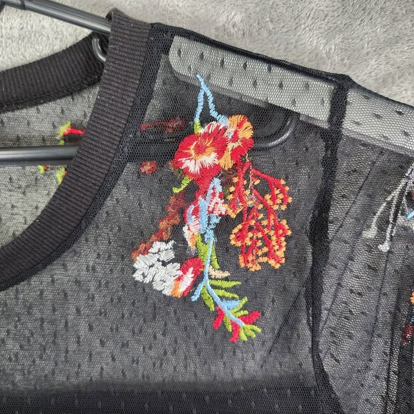 Womens Black Torrid Top Blouse Sheer Embroidered 3/4 Belle Sleeve Size 2 - Picture 7 of 12